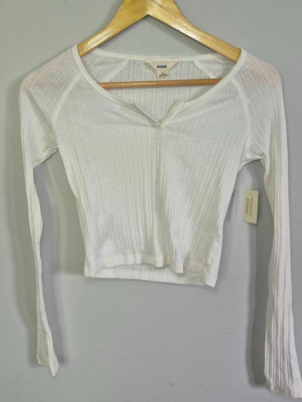 AERO White Ribbed Long Sleeve Crop Top Small NWT